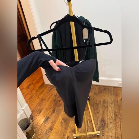 SKIMS Underwire Bodysuit - Picture 2 of 4